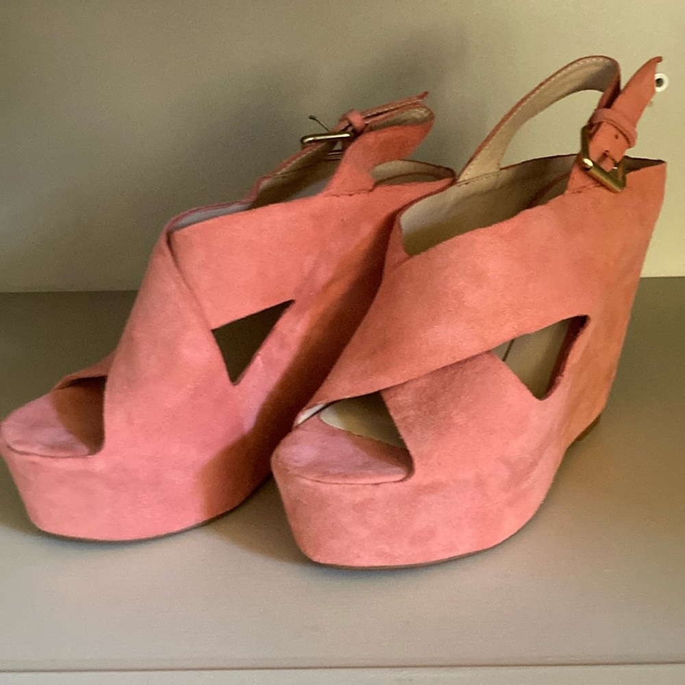 Dolce Vita Suede Wedge 4.5 inch heel